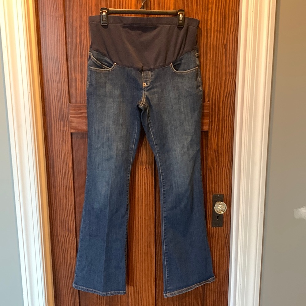 Women’s Old Navy Maternity Jeans Size 8L